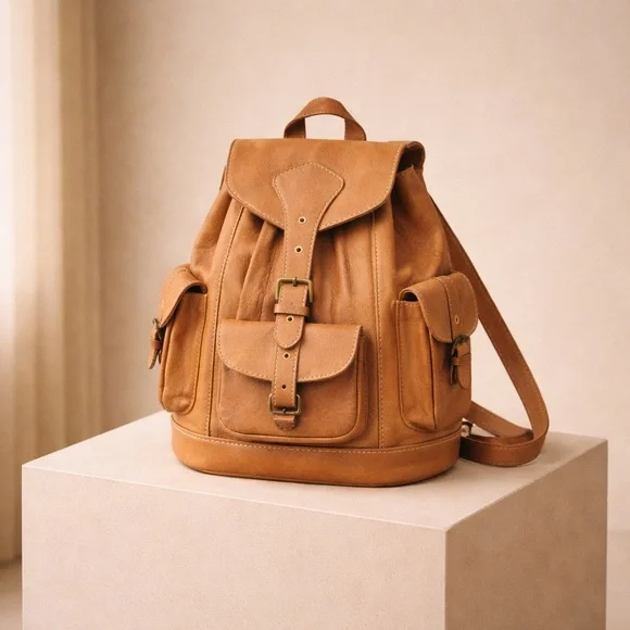 Handmade Leather backpack - Picture 2 of 7